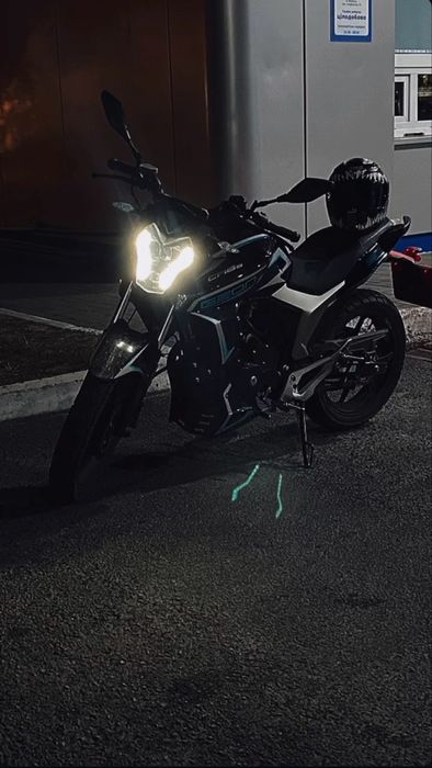 Мотоцикл Geon CR6S