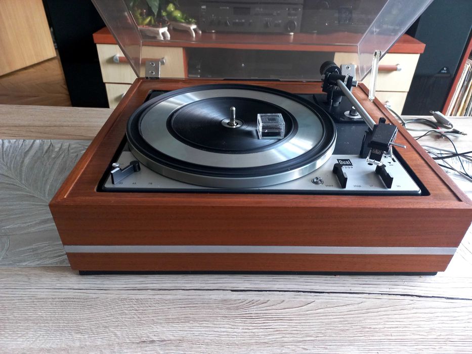 Gramofon SABA 740 / DUAL 1209