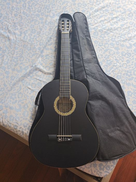 Guitarra Acústica Preta