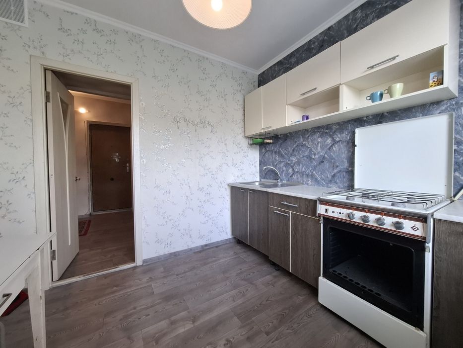 Продаж 2 кім.квартири. Намив. Лазурна