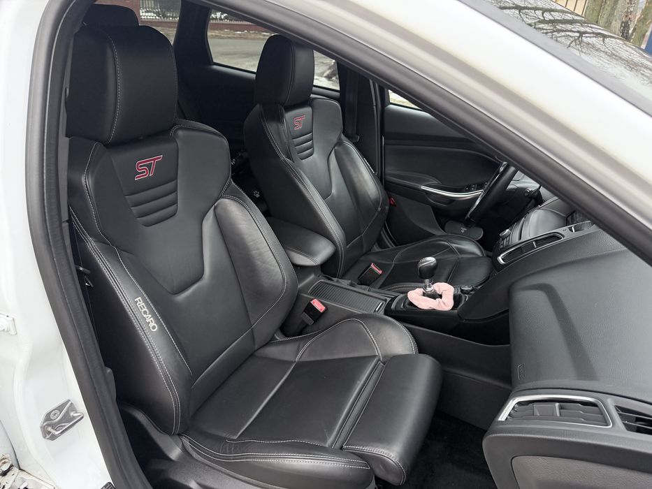 Ford Focus ST 250 - 2016 - Bardzo Ładny