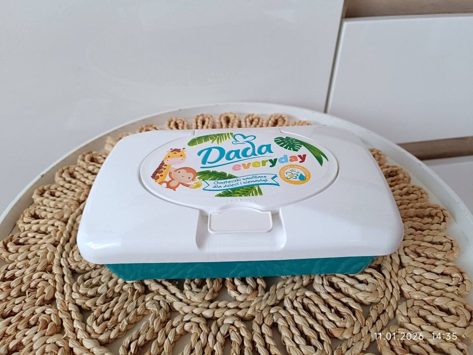 Pojemnik na mokre chusteczki