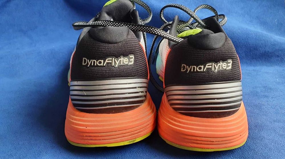asics FEEL FAST Dyna Flyte 3 FlyteFoam 39 кросівки жіночі 24,5 cm