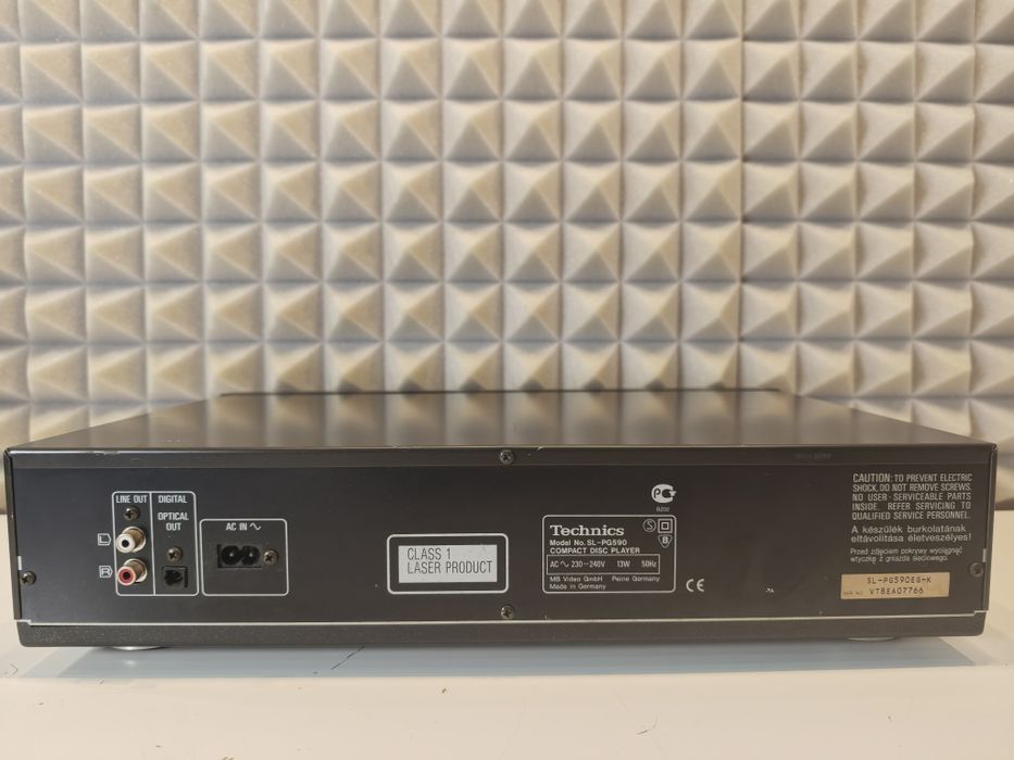 Odtwarzacz CD Technics SL PG 590