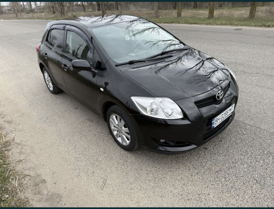 Toyota Auris 2007 , 1,6 л бензин, торг