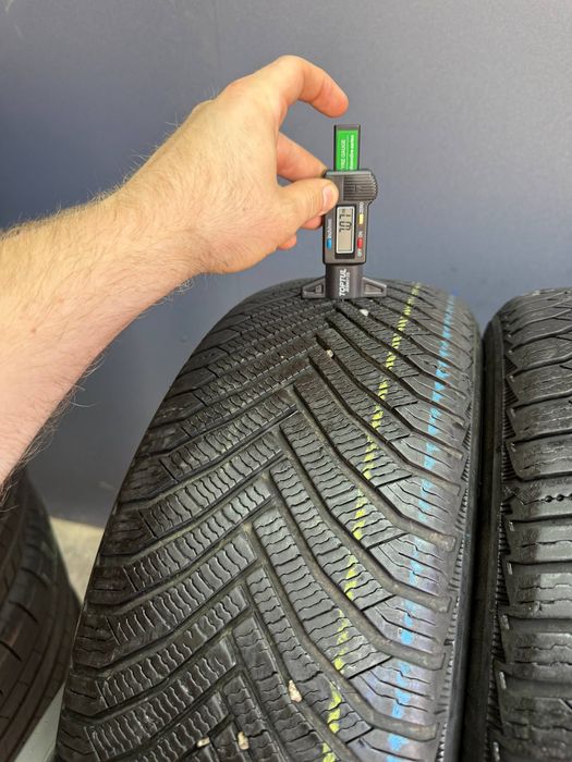 Шины БУ 205 60 R 16 Michelin Alpin 7 Зима Комплект резина