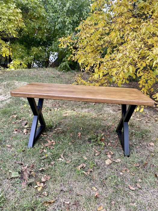 Продам дубовий стіл у стилі Лофт