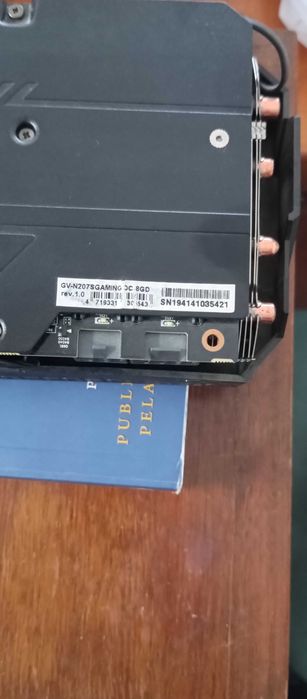 RTX GeForce 2070 Super Windforce OC 8 GB com garantia
