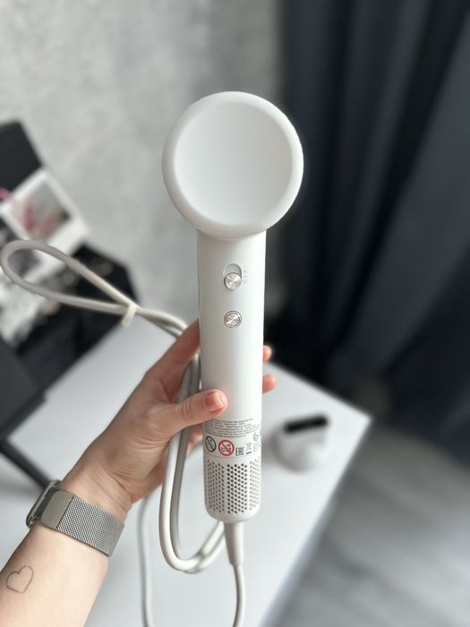Продам Фен Dreame Hair Dryer Gleam