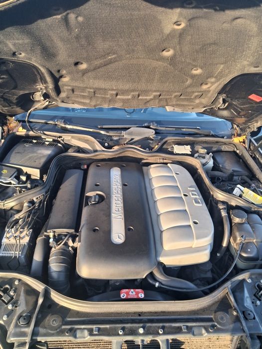 Mercedes Benz E320 CDI W211 Avantgarde