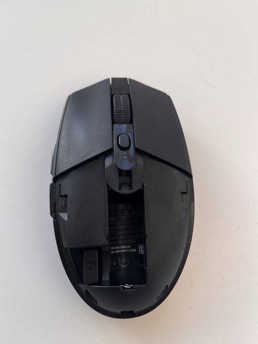 Мишка logitech G305