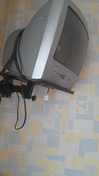 Продам телевизор  Philips