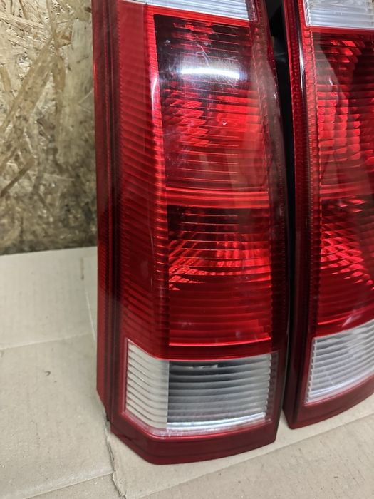 Ліхтар задній (стоп) Opel Meriva 2003-2006p