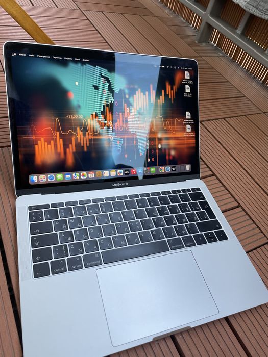 macbook pro 17 - купить ноутбуки Apple - Цена на OLX.ua