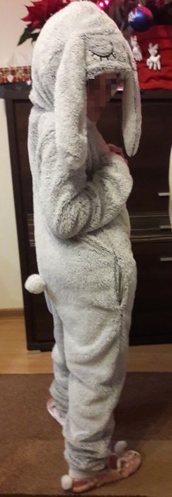 Piżamka Etam- królik