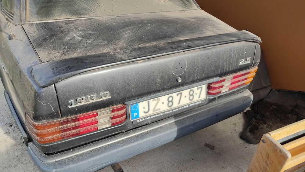 Mercedes 190D 2.5