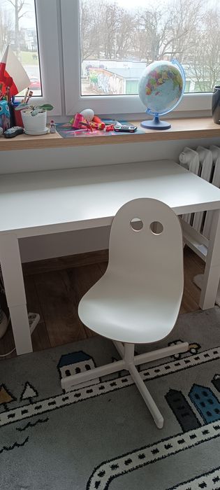 Biurko / stolik i krzesełko regulowane IKEA