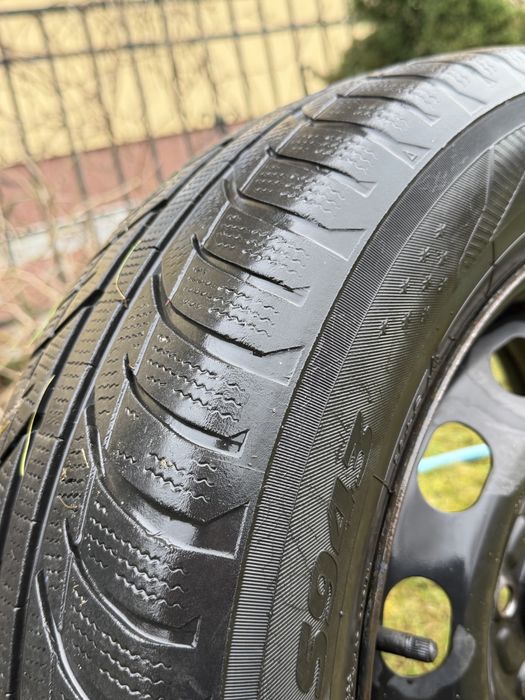 Opony caloroczne toyo na felgach. Toyo 165/65R15