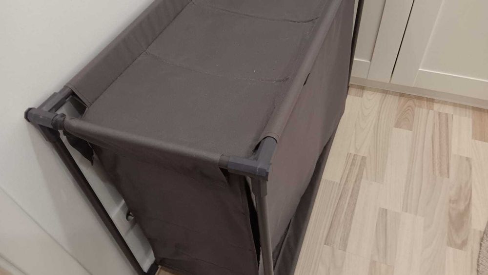 Sapateira desmontável (armação metálica e lona)