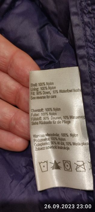 Granatowa wpadająca w śliwkę , kórtka damska pikowana Michael Kors