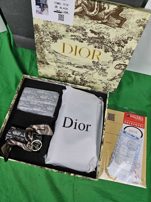 Komplet Torebka damska Gucci torba biznesowa nowość monogram kuferek