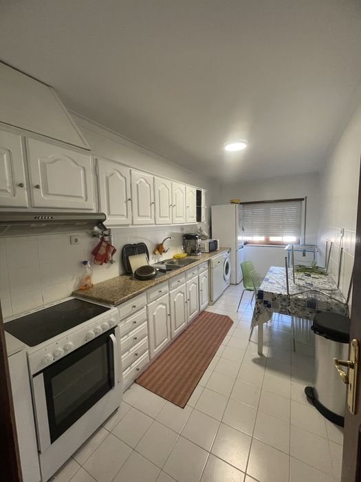 Quarto para estudante mobilado
