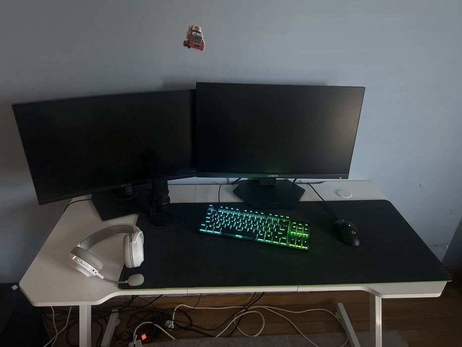 Setup Gaming Completo Ryzen 7 7800X3D + RTX 4060 Ti + 165Hz