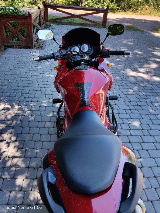 Kawasaki z 750 s.2005 року.