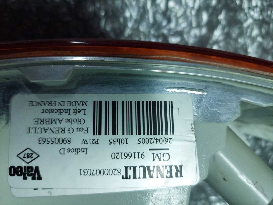 farolim frt esq Renault master / Opel vivaro / Nissan infinit