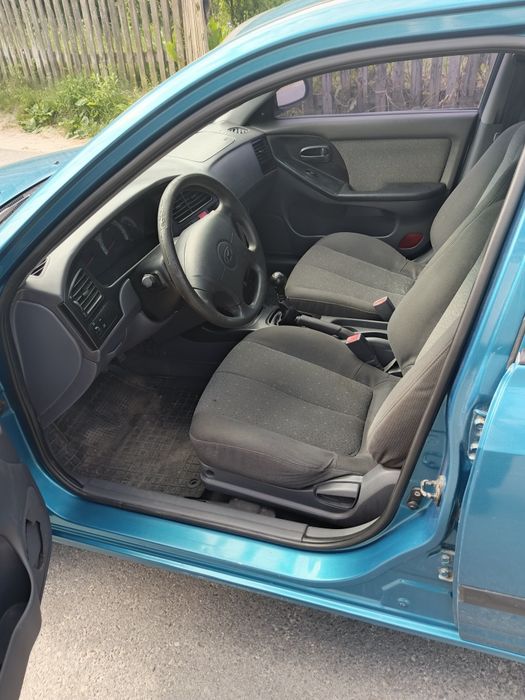 Продам Hyundai Elantra 2L diesel