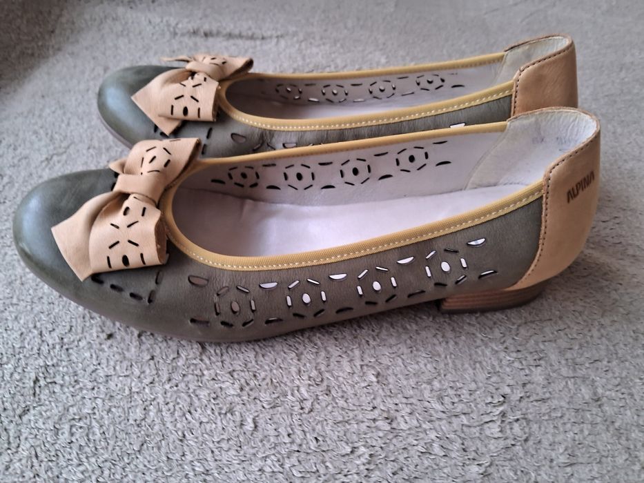 Туфли  балетки  для девочки девушки  24,5 см 38,5-39 кожа Alpina