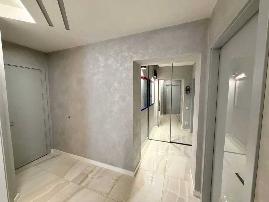 Продам 3х кімнатну квартиру ЖК Щасливий 1050$/м Вигідно є Відновлення