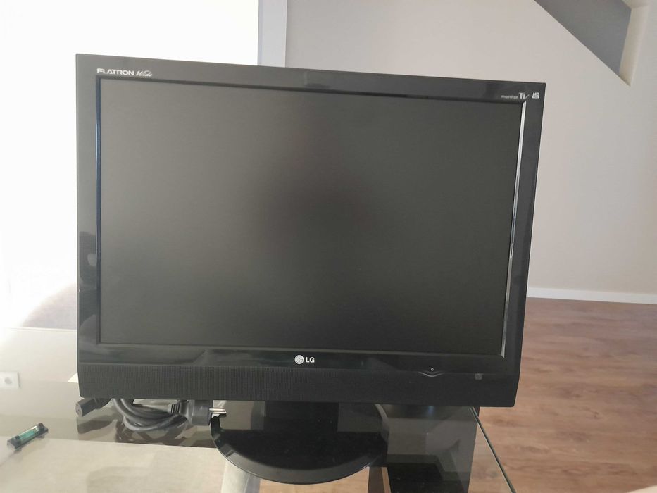 Monitor LG 32 como novo