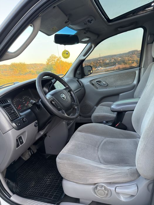 Mazda Tribute 2002 Автомат