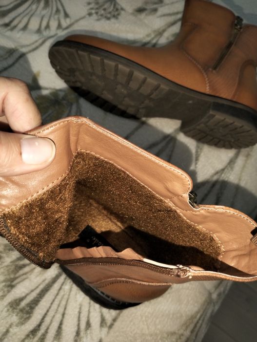 Botas  tamanho 39