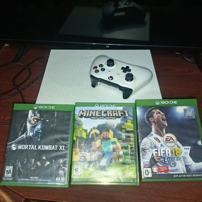 Продаю Xbox series one S