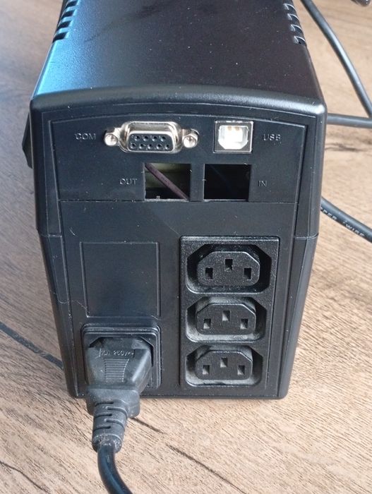 Джерело безперебійного живлення(ДБЖ) CyberPower Value 500EI