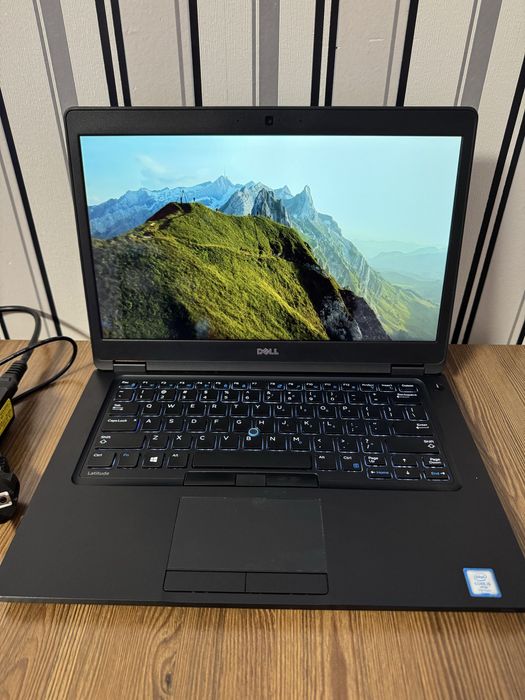 Dell Latitude 5480. Full HD. ddr4. Intel Core 5-7440HQ, 3500 MHz 45W