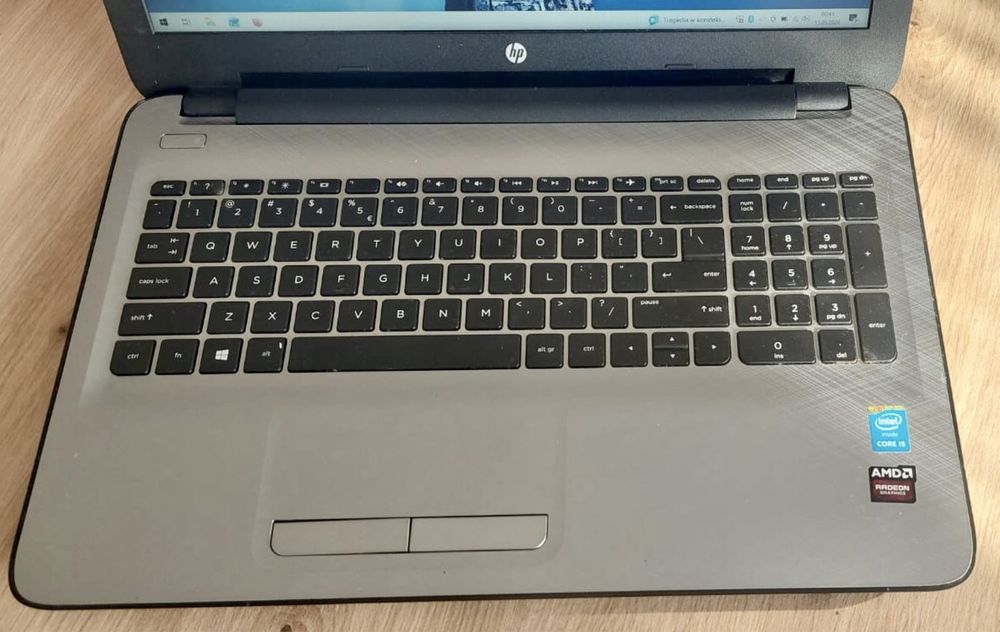 Laptop HP Pavilion 15 CPU: i5 | RAM: 16GB | SSD:480GB