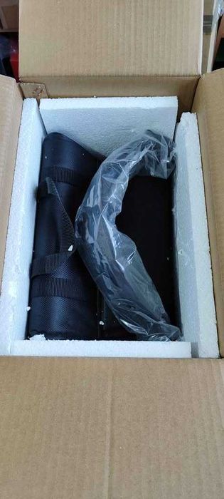 Acordeão novo de 22 teclas e 8 baixos