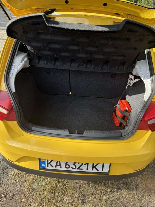 Seat Ibiza на автоматі .