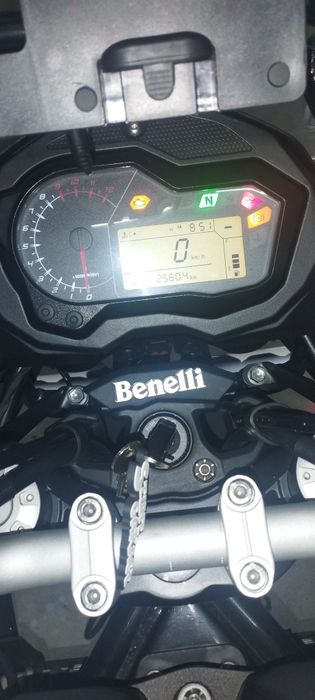 Benelli trk 502x