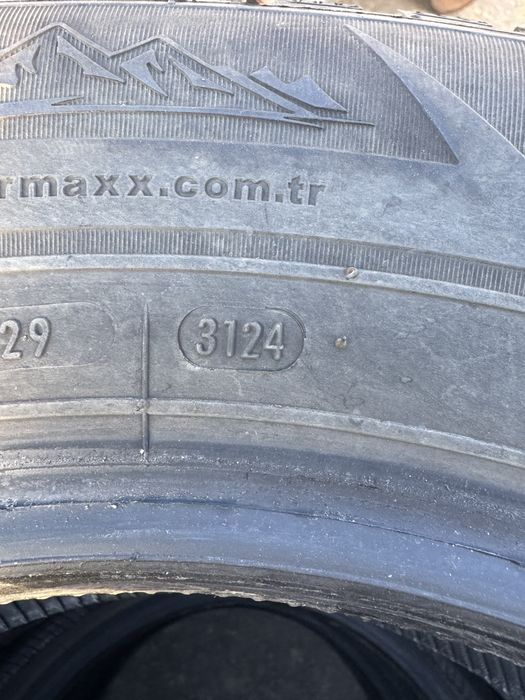 Starmaxx 215/65R16 зимняя резина