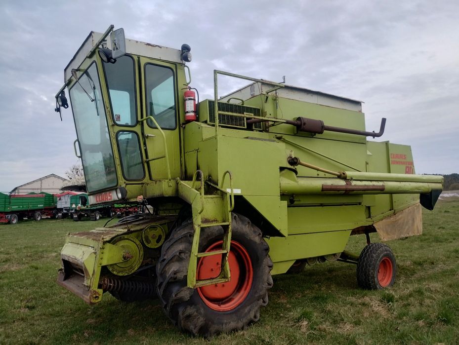 Claas Dominator 80 Hydrostat