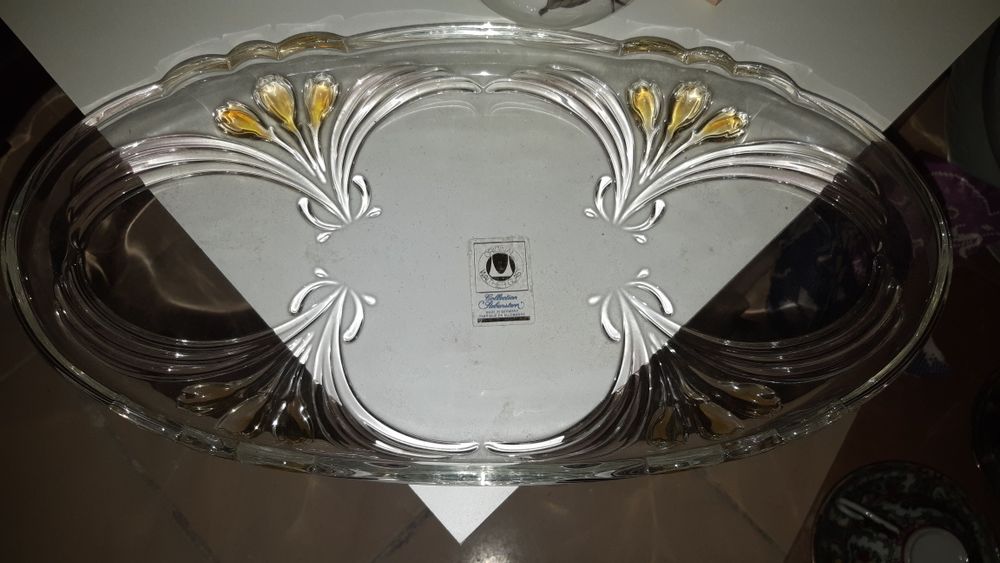 Glass Side Table441344283462881280