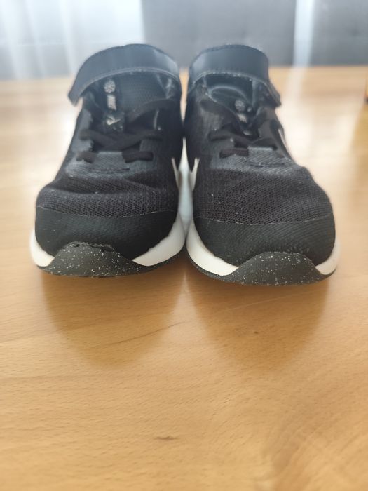 Buty Nike chłopiec, czarne, rozm. 30, adidasy