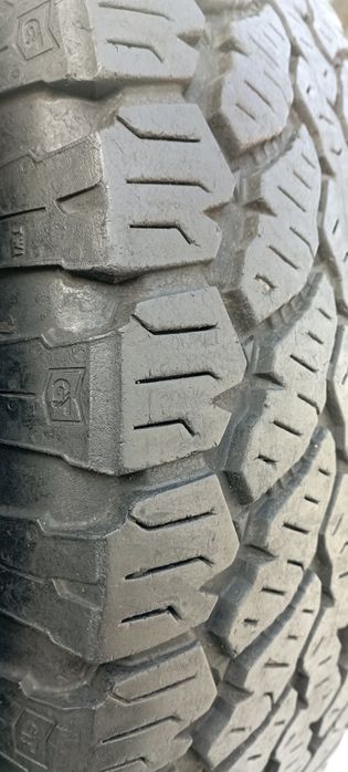 Nexen 255 70 r15 2шт шини зимові б'у гума резина з Європи