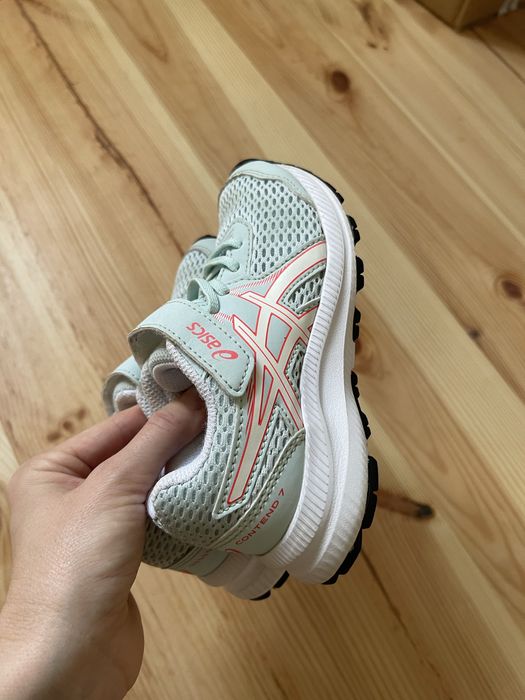 Дитячі кросівки ASICS, оригінал, р. 28