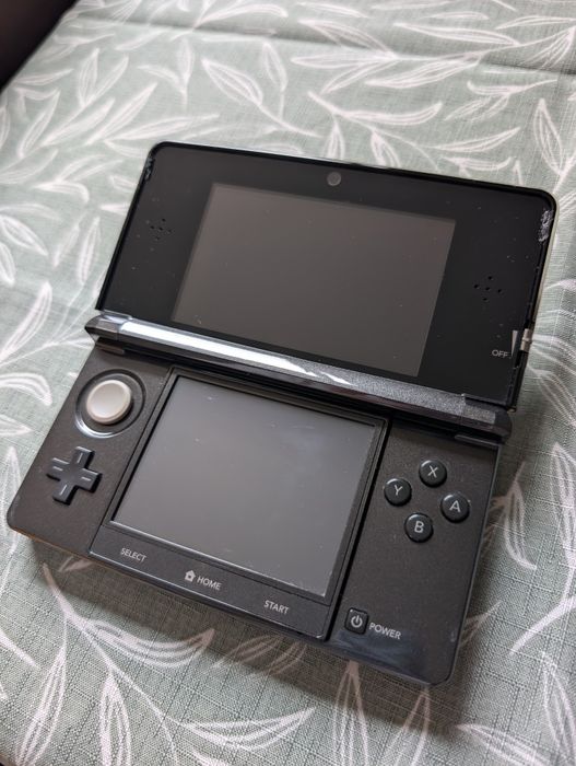 Nintendo 3DS, 16GB SD, Luma CFW BDB stan