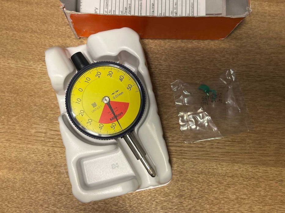 Mitutoyo 2972 TB. Індикатор годинникового типу. 0,01мм.